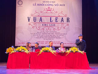 Chờ đợi 'Vua Lear'