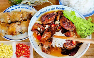 Món ngon tạo nên nét đặc trưng của ẩm thực Hà Nội