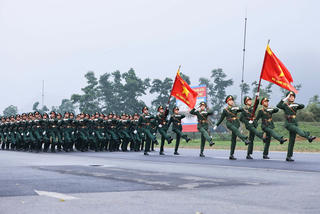 Hợp luyện các lực lượng diễu binh, diễu hành Kỷ niệm 50 năm Ngày Giải phóng miền Nam