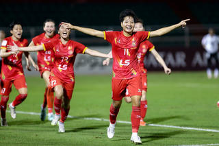 Chờ đợi tin vui từ hai câu lạc bộ