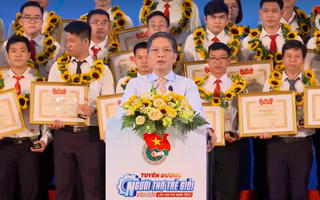 Chú trọng phát huy tài năng, sức lực của thế hệ trẻ