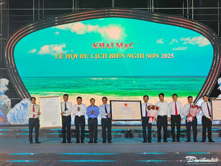 Thanh Hóa: Khai mạc lễ hội du lịch biển Nghi Sơn 2025