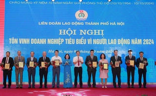 Tôn vinh 100 sáng kiến, sáng tạo trong công nhân viên chức lao động