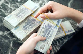 NHNN nói gì về vụ vận chuyển trái phép 30.000 tỷ đồng ra nước ngoài?