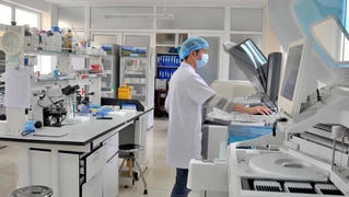 Gỡ vướng cho lĩnh vực y tế