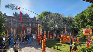 Cố đô Huế vào Xuân
