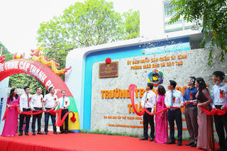 Trường THCS Thành công được gắn biển Công trình cấp Thành phố Hà Nội