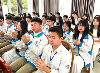 THPT Sơn Tây trở thành trường chuyên