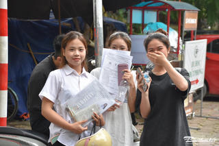 Đề thi tốt nghiệp THPT môn tự chọn 'dễ thở', thí sinh mơ về giảng đường đại học