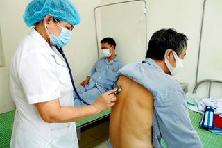Không thể chủ quan với lao phổi