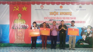 Ngày hội Biên phòng toàn dân ở Rạch Gốc