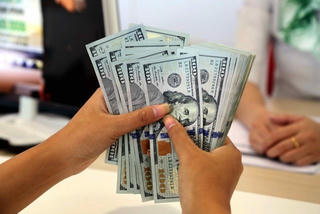 Ngày 8/3: Đồng USD trong nước giảm nhẹ