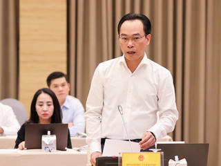 Hà Nội có nên điều chỉnh giờ học như TP HCM?