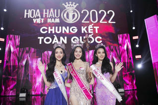 Hoa hậu phải như kim cương...