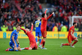 Đánh bại Ukraine, Xứ Wales giành vé dự World Cup 2022