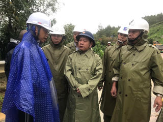 Chủ tịch UBND tỉnh Quảng Ngãi trực tiếp chỉ đạo ứng cứu vụ sạt lở thủy điện Kà Tinh