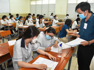 Thi tốt nghiệp THPT năm 2023: Thí sinh yên tâm học và ôn tập