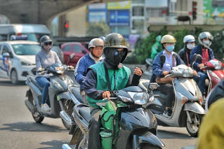 Chuyên gia cảnh báo mưa dông, đề phòng lốc sét, mưa đá