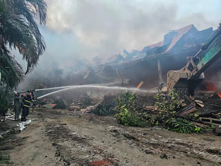 Cháy kho xưởng tại Nam Từ Liêm