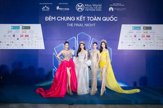 Dàn người đẹp xuất hiện trên thảm đỏ chung kết Miss World Vietnam 2022