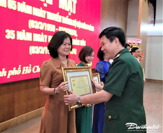 16 cá nhân nhận Kỷ niệm chương 'Vì chủ quyền an ninh biên giới Tổ quốc'