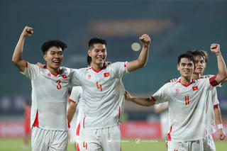 U23 Đông Nam Á 2025: Việt Nam và Thái Lan chạm tay vé bán kết, 2 đội bị loại