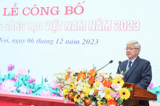 Khơi dậy và phát huy mạnh mẽ hơn nữa sự dấn thân của đội ngũ trí thức
