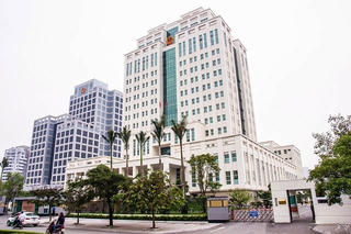 Gọn đầu mối, giảm trung gian