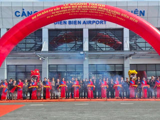 Thủ tướng cắt băng khánh thành đồng loạt 4 dự án giao thông trọng điểm