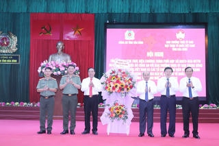 Hòa Bình: Thành quả sau 10 năm phối hợp thực hiện phong trào toàn dân bảo vệ ANTQ trong tình hình mới