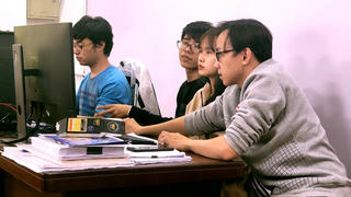 Phát triển thị trường lao động linh hoạt, hiện đại, hiệu quả, bền vững và hội nhập 
