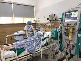 Đề nghị cấm toàn bộ các sản phẩm thuốc lá điện tử
