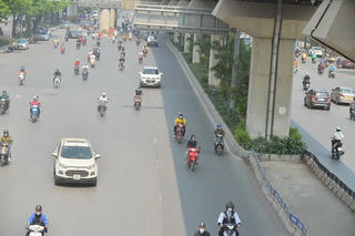 Nhiều khu vực ngày nắng nóng, đêm có mưa dông