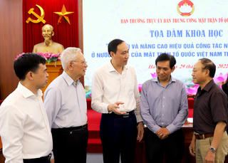 Bàn giải pháp nâng cao hiệu quả công tác người Việt Nam ở nước ngoài 