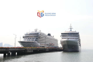 Quảng Ninh: 2 tàu biển quốc tế đưa gần 1200 khách đến Hạ Long