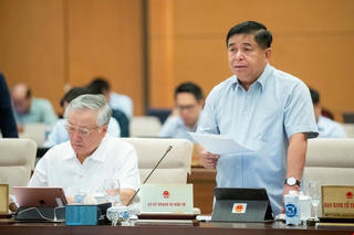 GDP 2024 ước đạt 6,8-7%, vượt mục tiêu Quốc hội đề ra