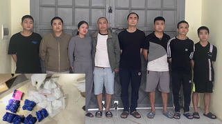 Từ 5 thanh niên dùng ‘hàng trắng’ trong nhà hoang, Công an lần ra ‘bà trùm’ buôn ma túy