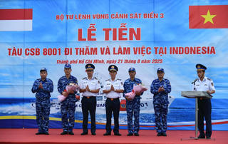 Đoàn công tác Cảnh sát biển Việt Nam  thăm, giao lưu với Cảnh sát biển Indonesia