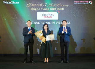 Trao Giấy chứng nhận Doanh nghiệp vì cộng đồng năm 2023