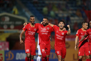 Ẩn số cuộc đua vô địch V.League 2023