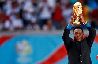 Vĩnh biệt huyền thoại Pele