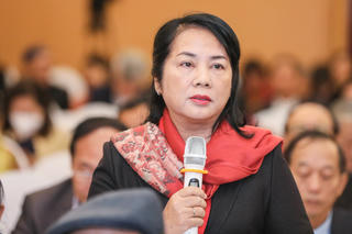 Cùng nhân dân chung sức, đồng lòng vượt qua khó khăn
