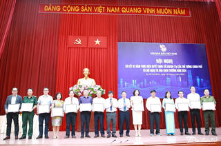 Phát huy cơ chế khen thưởng xứng đáng cho tác phẩm báo chí chất lượng cao