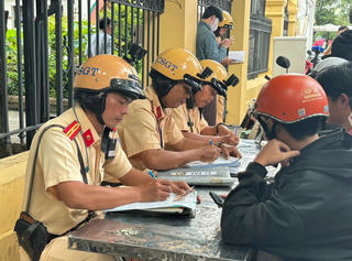 TP Hồ Chí Minh: Siết tình trạng học sinh chạy xe gắn máy