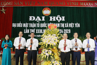 Ông Chu Bá Tuân tái cử Chủ tịch Ủy ban MTTQ thị xã Việt Yên