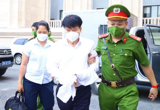 Xử cựu Thứ trưởng Bộ Y tế Trương Quốc Cường: Đề nghị triệu tập cựu Thứ trưởng Cao Minh Quang