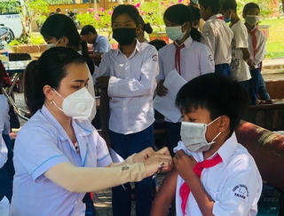 Vì sao tỉnh Quảng Trị phát động đợt cao điểm tiêm vaccine Covid-19?