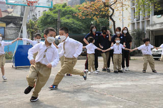 Cho học sinh nghỉ thứ 7: Nên hay không?