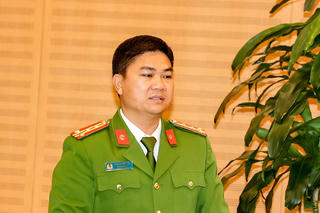Sẽ quay phim, chụp ảnh nơi vỉa hè vi phạm để xem xét trách nhiệm địa phương