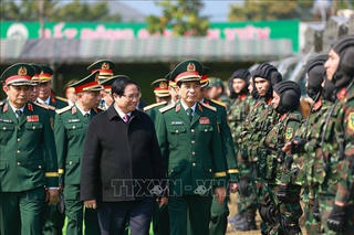 Thủ tướng kiểm tra công tác sẵn sàng chiến đấu của Lữ đoàn Trinh sát đặc nhiệm K3